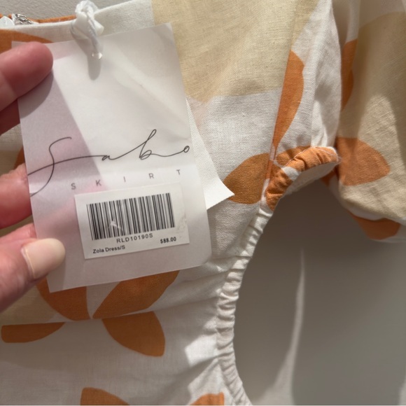 NWT- Sabo Skirt Zola Dress Cream and Orange Puff Sleeve Mini Dress Size Small - Picture 4 of 13